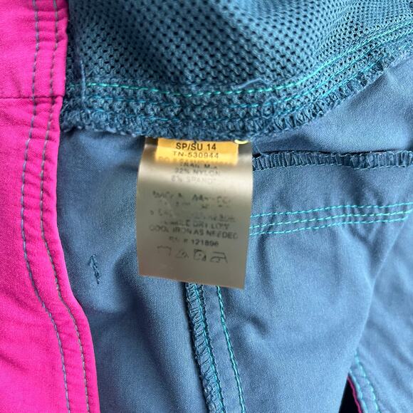 Title Nine Trail Mix Capri Pants Womens Sz 6 Blue Cargo Cropped‎ Hiking Outdoor - Picture 7 of 16